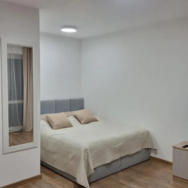 Mieszkanie Armii Krajowej kawalerka basen centrum, hotel i Nowy Sącz