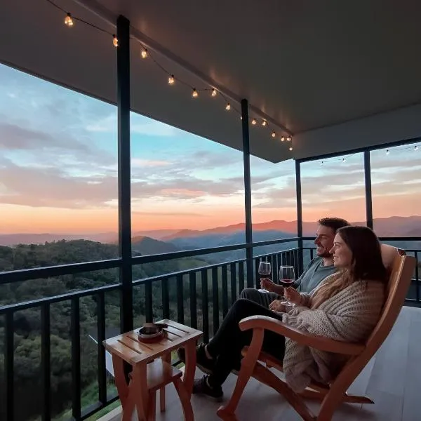 Nosara Hideaway 3 - BREAKFAST INCLUDED & Mountain View Cabins, hotel in Nosara