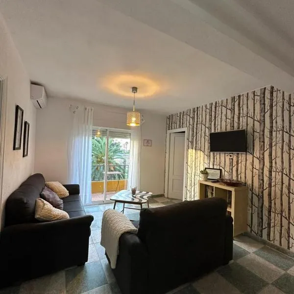 Parque 22, hotel u gradu Ajamonte