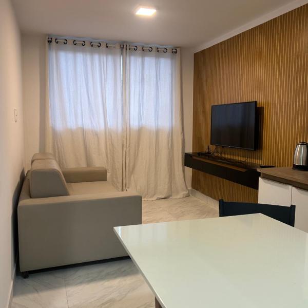 Apartamento vizinho ao Shopping Manaira próx à Praia