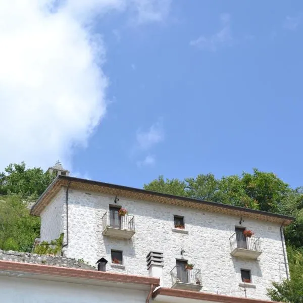 B&B La Casa Vecchia, hotel in Fontegreca