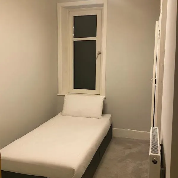 Simple & Peaceful Space，位于科尔内的酒店