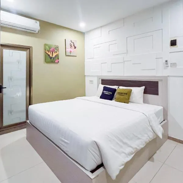 Urbanview Hotel X Ten Harbour Bay Batam，位于Tanjunguma的酒店