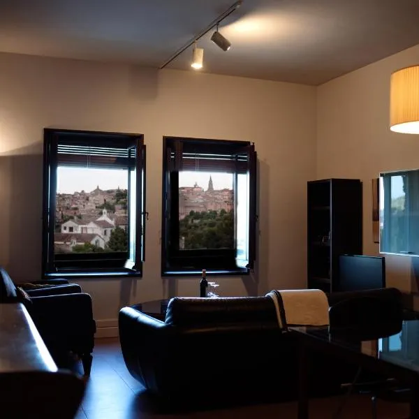 Casa Rural en Cigarral de Villamarta Toledo con piscina y WIFI、トレドのホテル