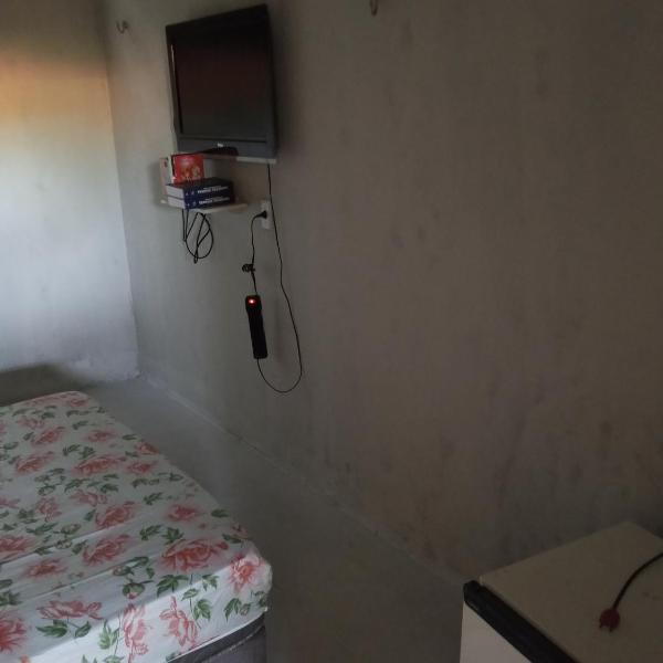 Quarto e banheiro