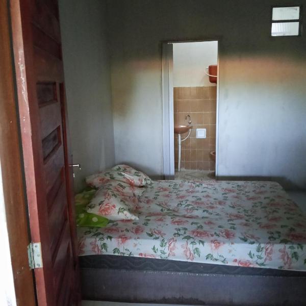 Quarto e banheiro - Foto 4
