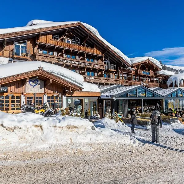 MY ALPENWELT Resort, hotel in Königsleiten