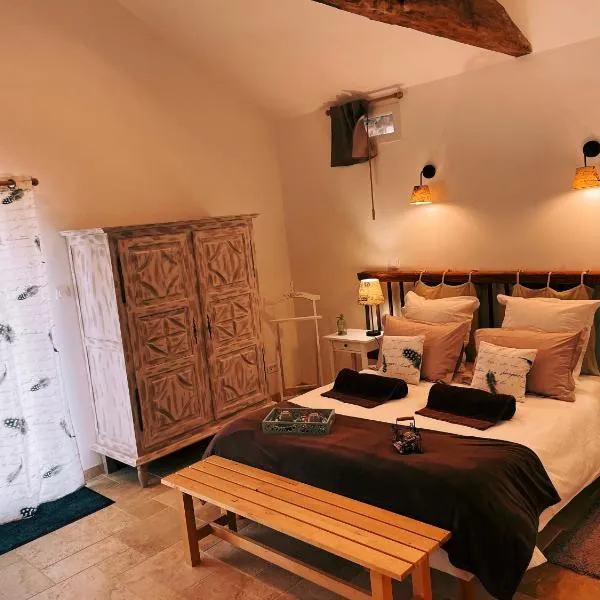 La Petite Félixière, hotel Saint-André-de-la-Marche városában