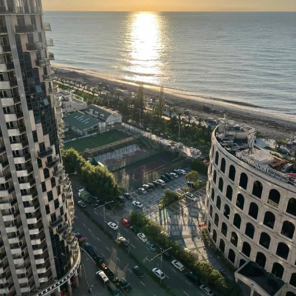Luxury South Beach Hotel, hotell i Batumi