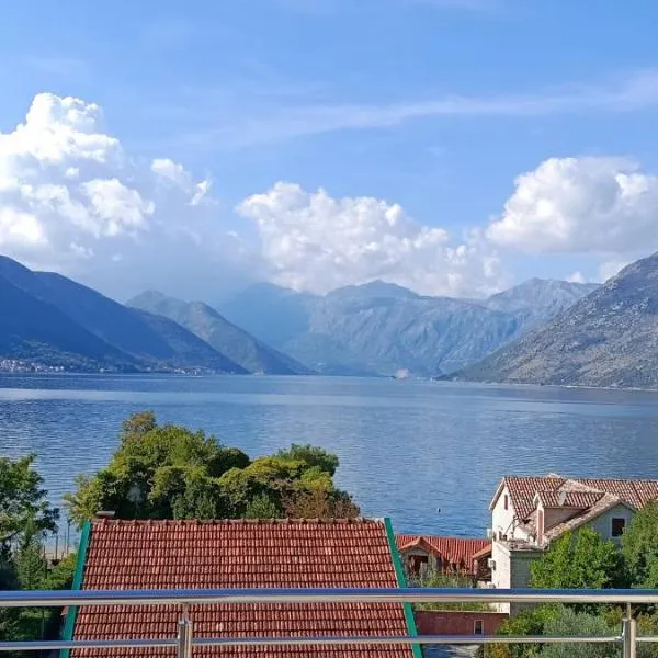 Bocche di Cattaro Apartments، فندق في كوتور