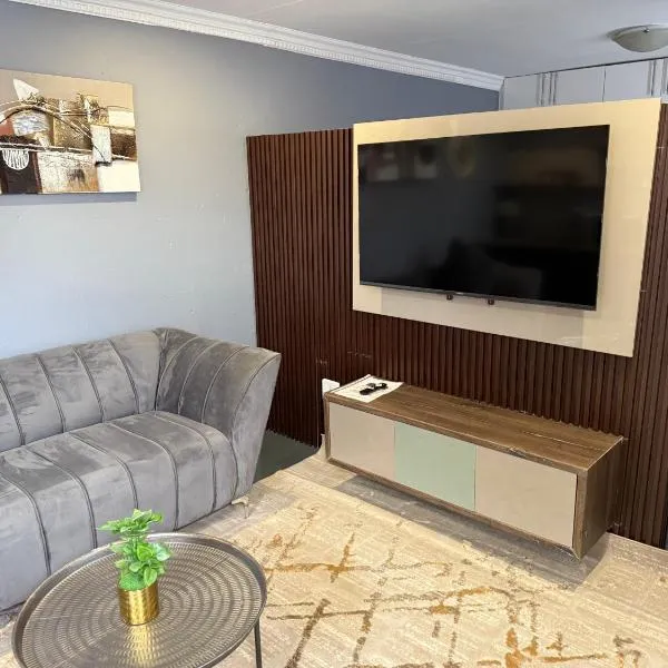 Imbewu Lifestyle Estate - Golden Leaf, ξενοδοχείο σε Krugersdorp