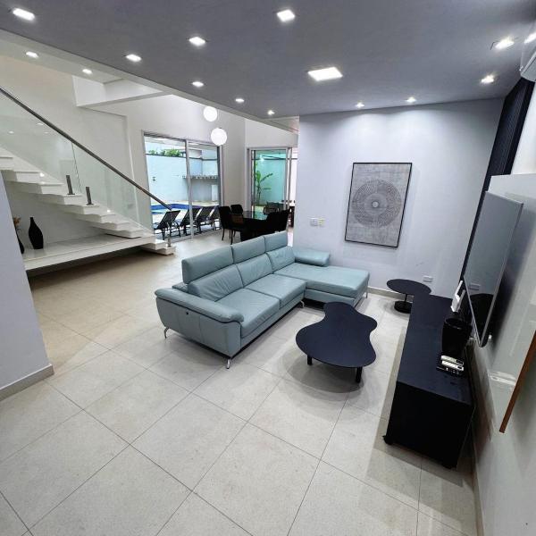 CASA MIAMI q96