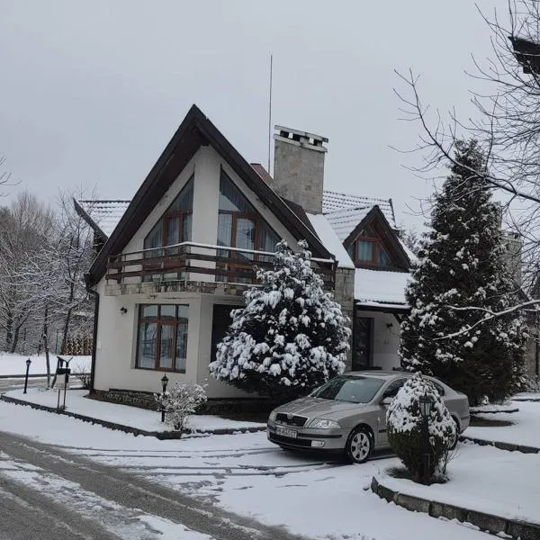 Chalet Déjà Vu Cozy Mountain Retreat, hotel u gradu Bansko