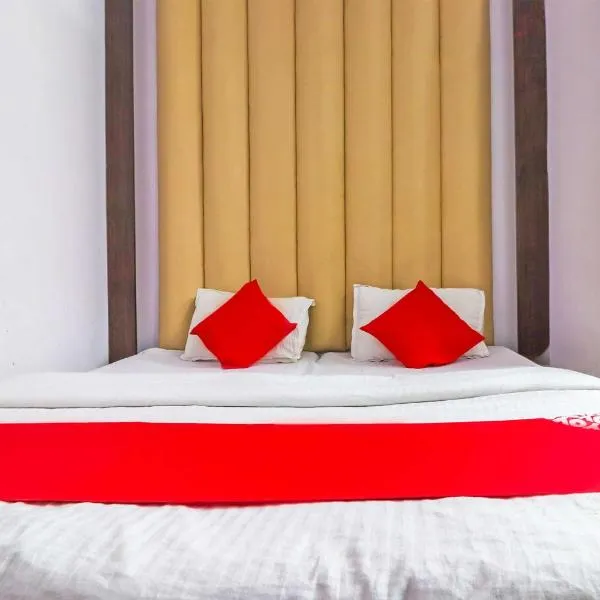 Hotel O Prem Chunaria, hotel en Morādābād