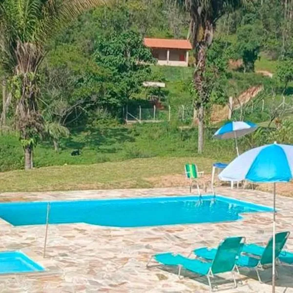 Casas de Campo com Piscina, Pesca - Mata Atlântica、ジュクイチバのホテル