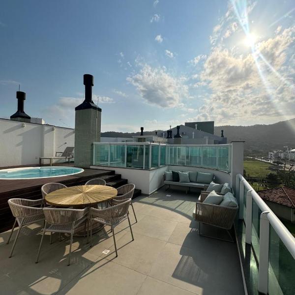 Linda Cobertura 4 Suites com Jacuzzi a 150m da praia