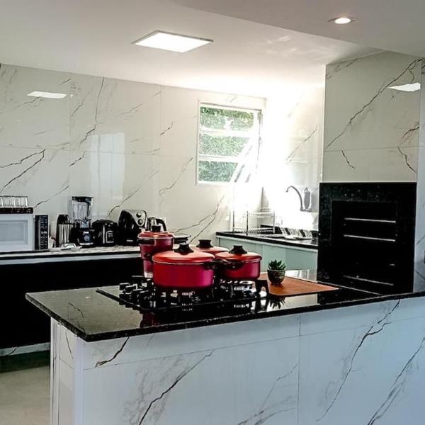 Cobertura com vista panorâmica, piscina, garagem e churrasqueira - Foto 5