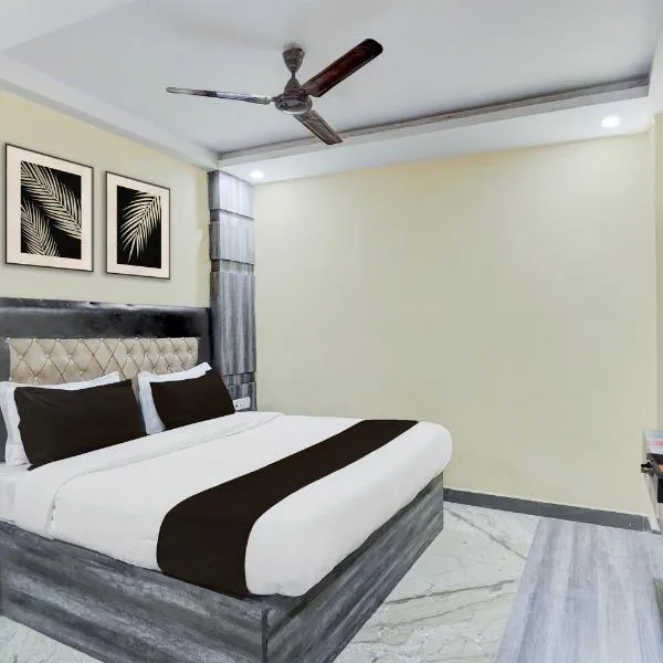 Super Townhouse Central Prayagraj Bus Terminal Formerly Amba Palace, hotel v destinaci Civil Lines