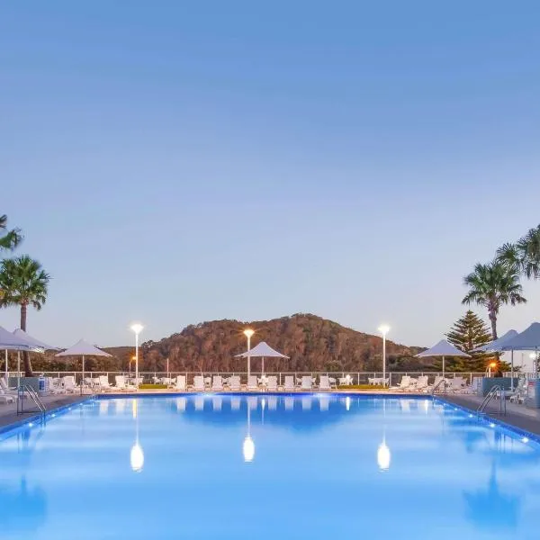 Mantra Ettalong Beach, Hotel in Ettalong Beach