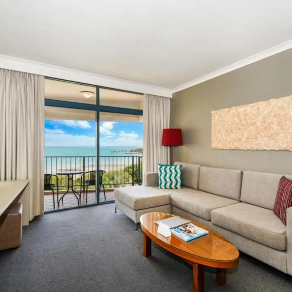 Mantra on The Esplanade, khách sạn ở Darwin