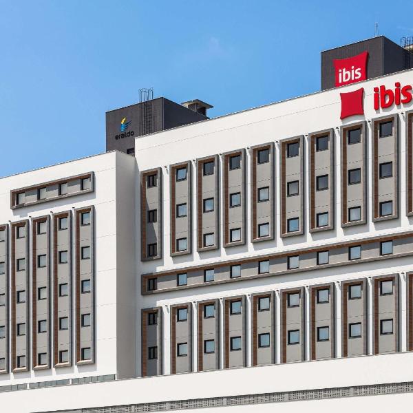 ibis Tubarão