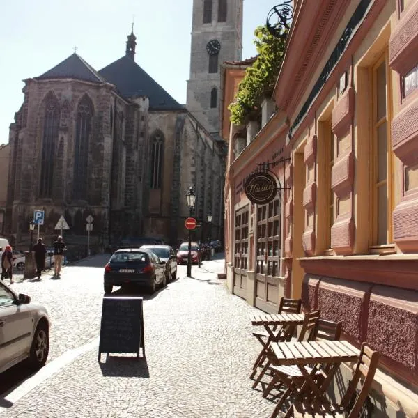 Café Havlíček Penzion, hótel í Kutná Hora