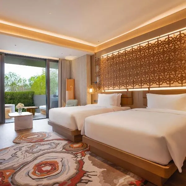 Chengdu Expo Waterfall Hotel - MGallery Collection, hotel din Chengdu