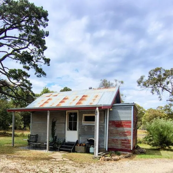 Hanging Rock Farm Stay, hotelli kohteessa Newham