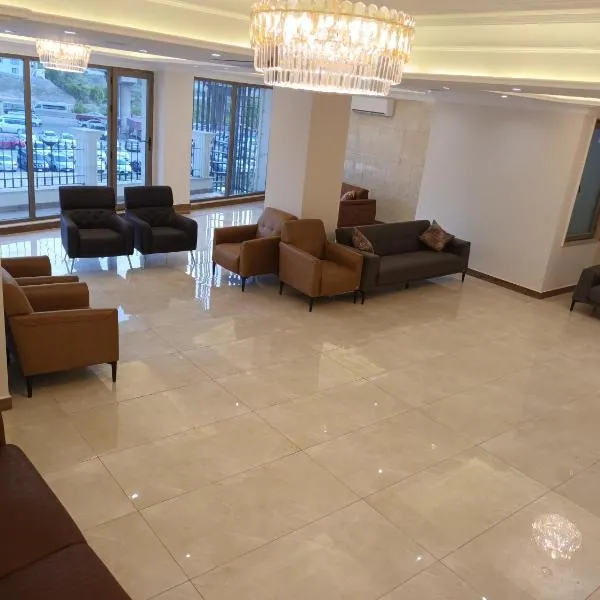 aran hotel: Duhok şehrinde bir otel