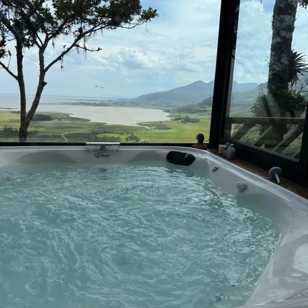 Chalé Bela Vista - Três Cachoeiras, hotel u gradu 'Três Cachoeiras'