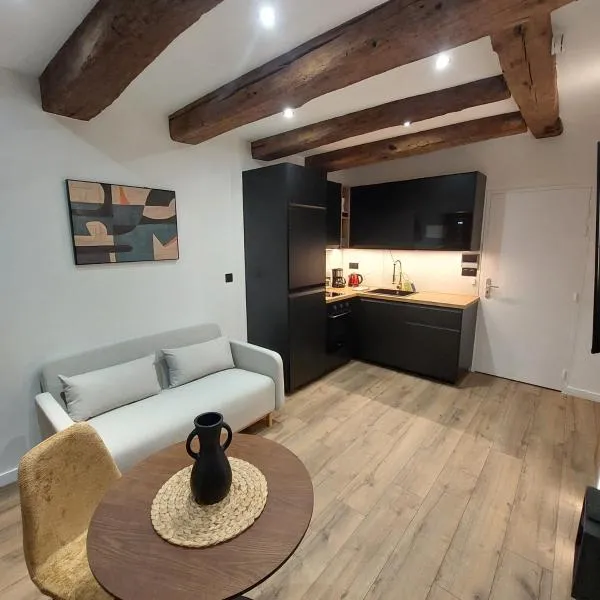 Le contemporain Centre historique: Langres şehrinde bir otel