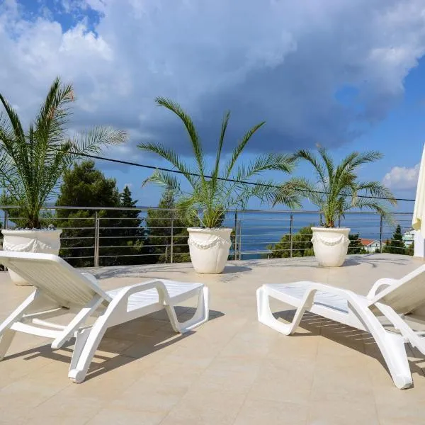 Apartmani Smiljanic, hotel v destinaci Starigrad-Paklenica