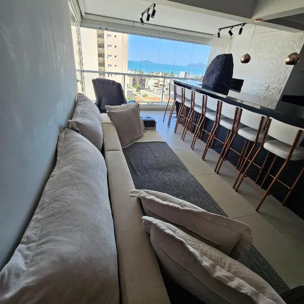 Apartamento 113C com lazer completo e vista mar - piscina, hotel i Guarujá