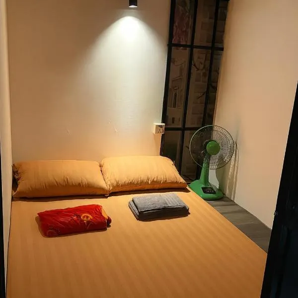 Apiary Capsule 1 — None, Phnom Penh