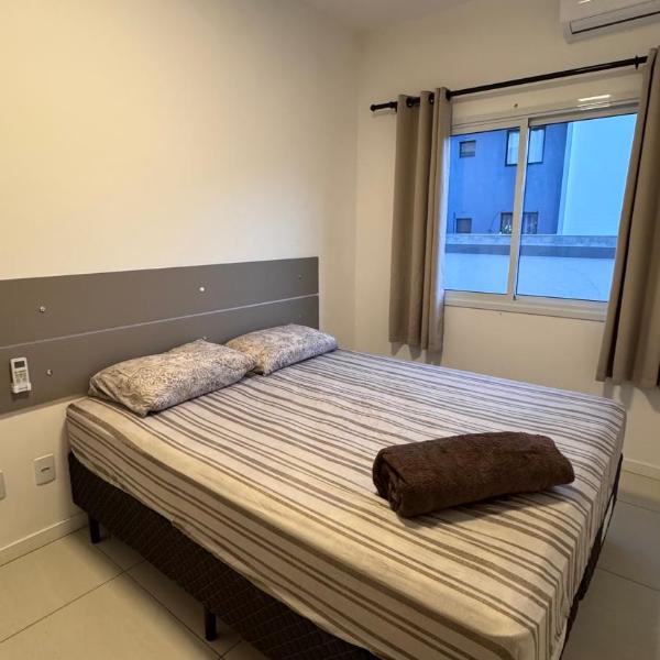 Apartamento de 2 quartos, próximo ao mar - Foto 2