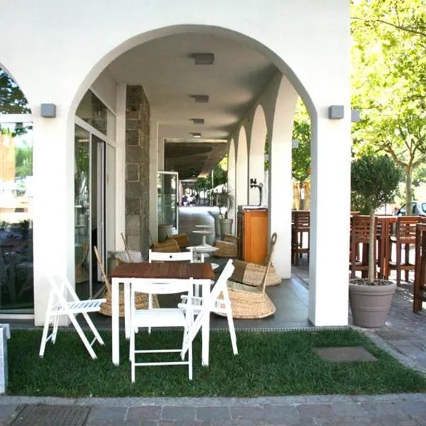 마리나 디 라벤나에 위치한 호텔 Alba Hotel