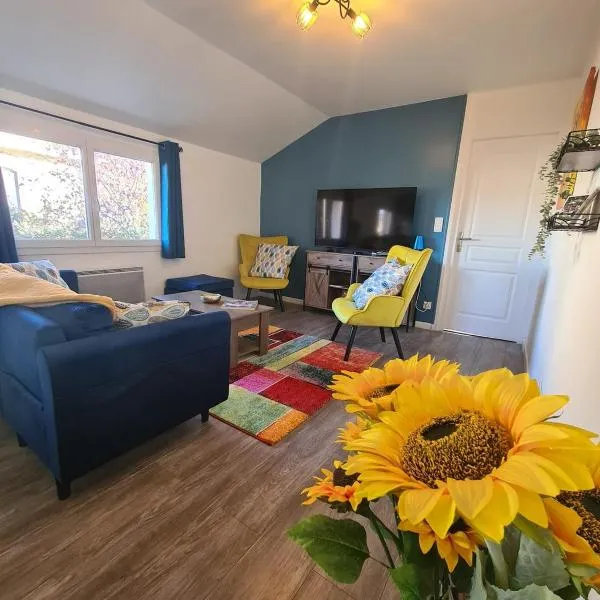 Longère au coeur de Reims complètement rénovée, hotel din Reims