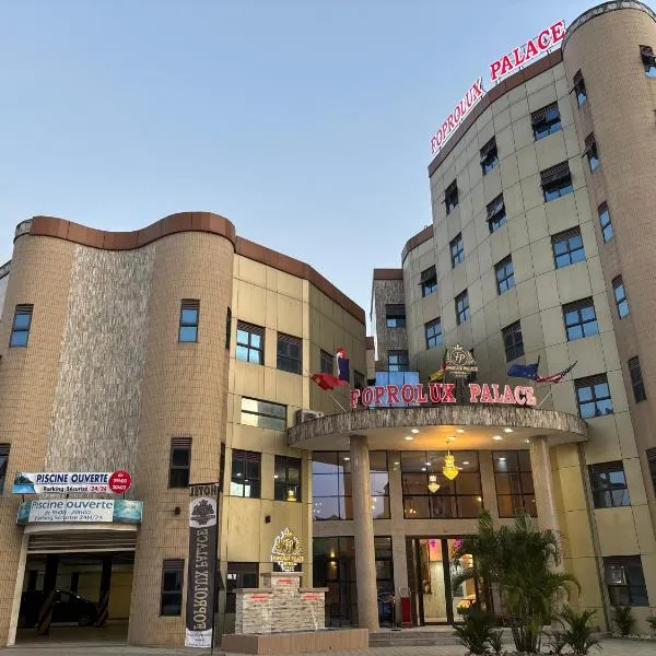 FOPROLUX PALACE hôtel – hotel w mieście Duala