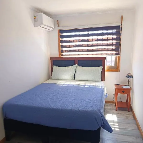 Casa Rogiel - Incluye tr4nsfer nocturno desde aeropuerto sujeto a disponibilidad y horario, hotel en Santiago