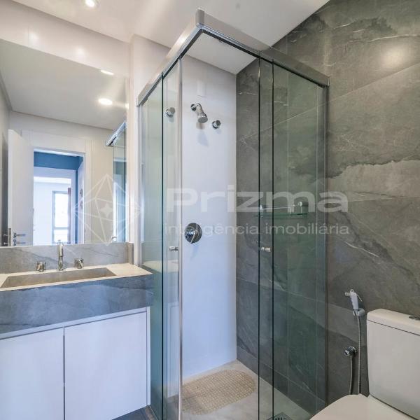 Apartamento de Alto Padrão com Rooftop 3 quartos na Praia Bombinhas com excelente localização - Foto 3
