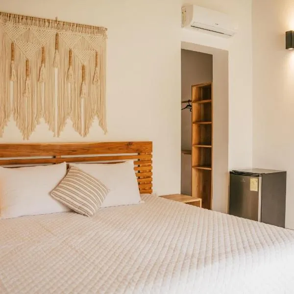 Vikara, hotel in Olón