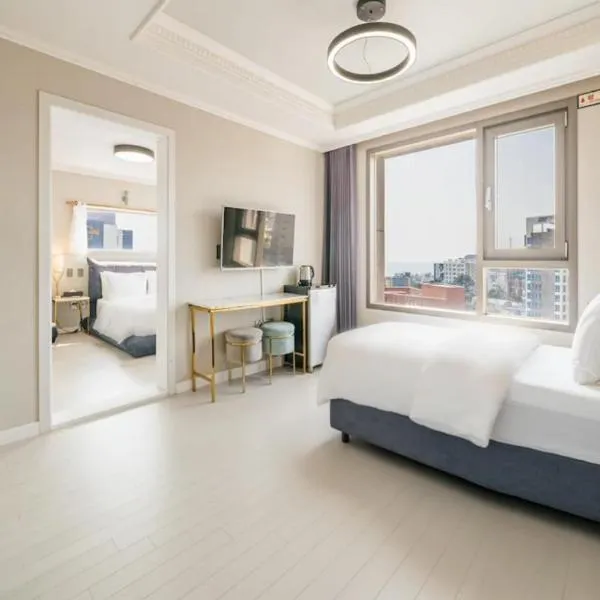 Cornerstone Hotel، فندق في سيوجويبو