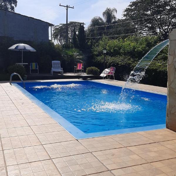 Chácara com piscina entre Itatiba e Bragança