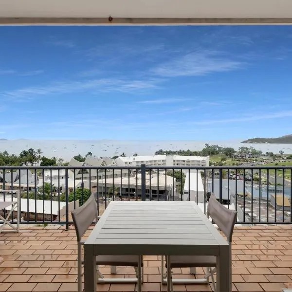 Ocean View 16A Studio Pool & Spa Wi-Fi, ξενοδοχείο σε Airlie Beach