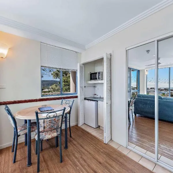 Marina views at Airlie 10H, ξενοδοχείο σε Airlie Beach