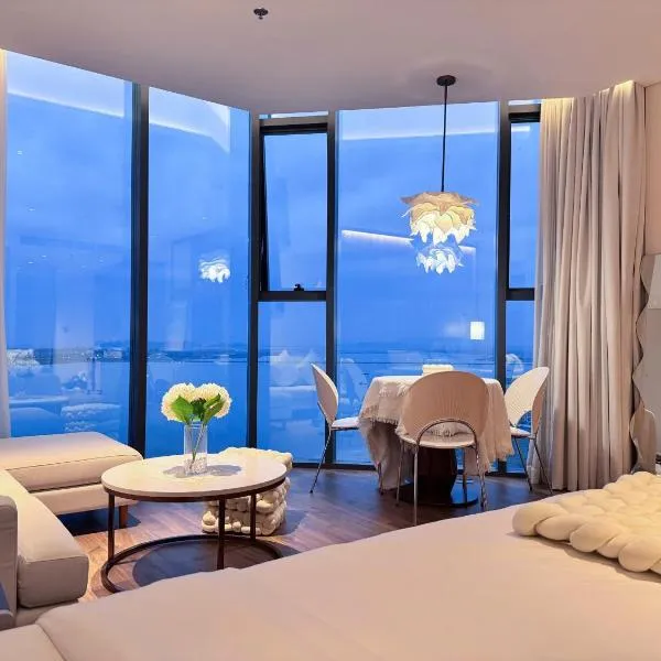 Vela Ha Van's House Ha Long, hotel i Ha Long