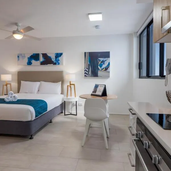 Annexe Apartments to Gold Coast Airport (OOL) premium and luxurious chauffeur service