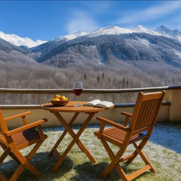 Vall Fosca Apartment "Majue", hotel in Torre de Capdella