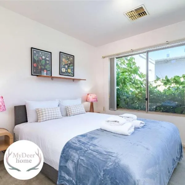 2BR Urban Nest Cosy & Central - Free Parking, Hotel in Adelaide