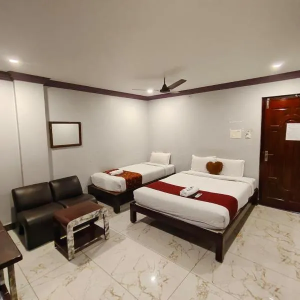 Sunrise Beach Resort, hotel v destinaci Puduččéri